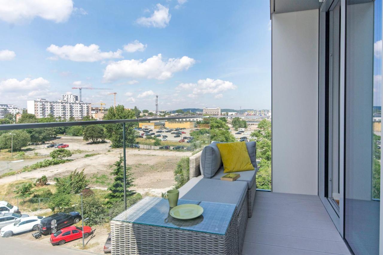 Yacht Park Rentyear Apartments Gdynia Bagian luar foto